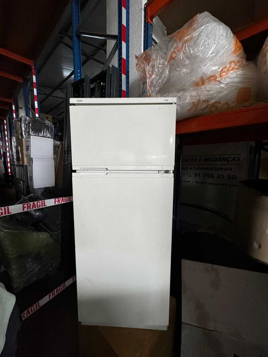 Frigorifico a funcionar