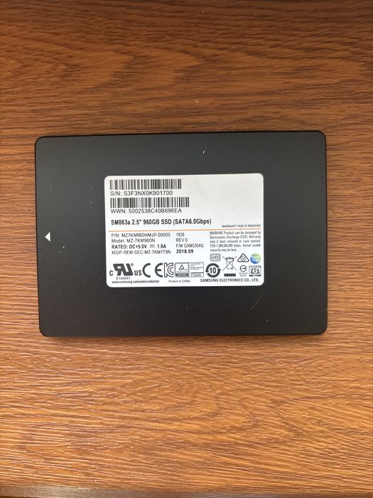 SSD Samsung PM883/SM863a/SV843 960GB 2.5" SATA III MLC
