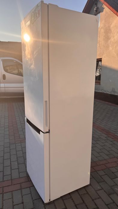 Холодильник Prime