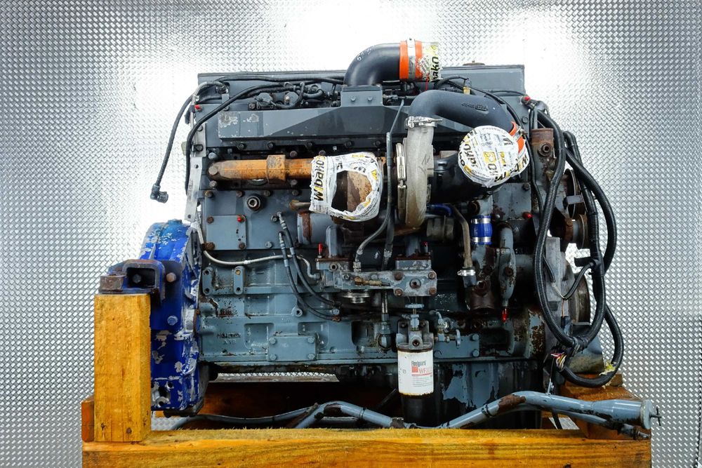 Silnik spalinowy - Cummins ISM11 / ISME385-30