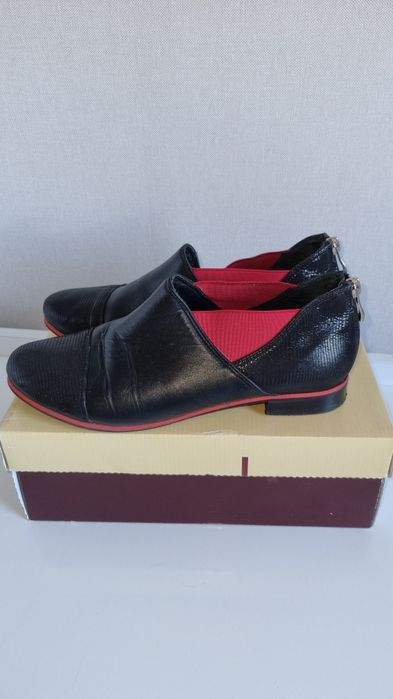 Skórzane buty Henrom r.39