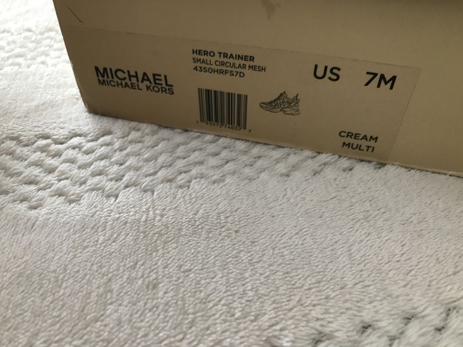 Sapatilhas michael kores 38