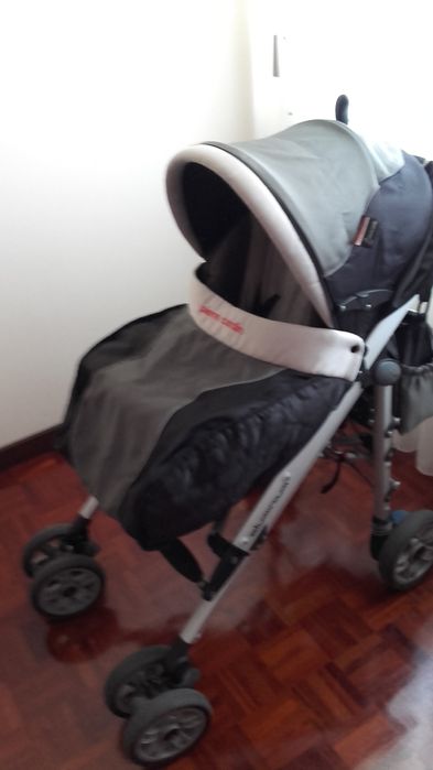 Carinho bebé usado