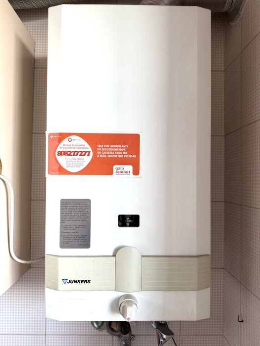 Esquentador a gás JUNKERS WR300-7 ventilado Areeiro
