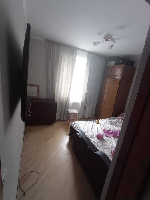 3 к. кв. в цегляному будинку по вул. Пастерівська
