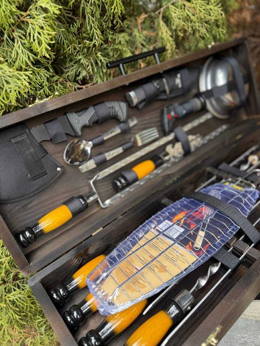 Шампуры набор для шашлыка в деревянном кейсе на подарок мужу брату