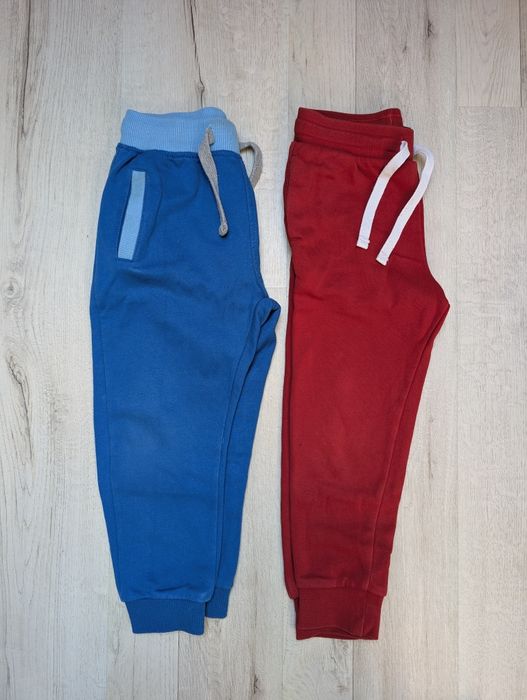Spodenki dresowe, spodnie dla chłopca r.110