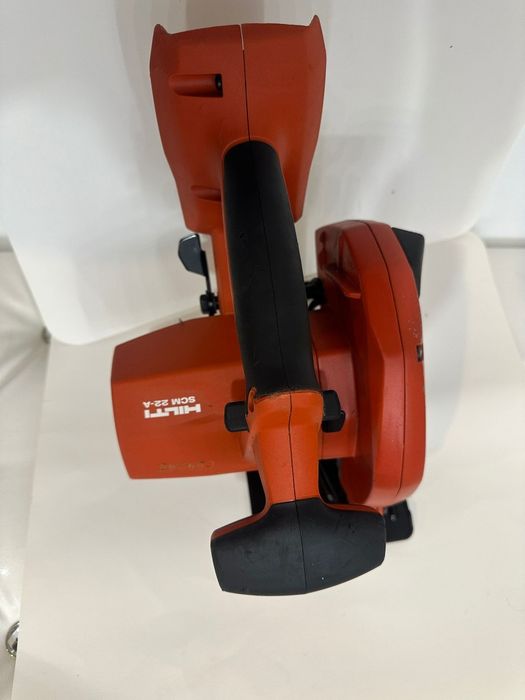 Pilarka Hilti scm 22-a