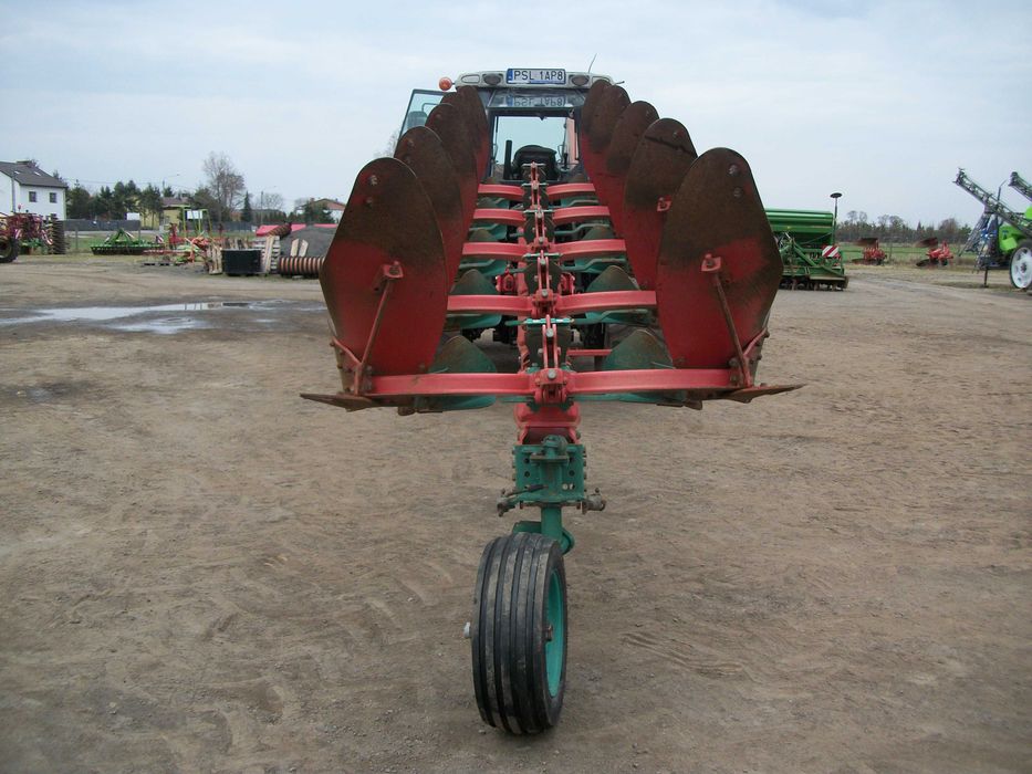 Pług obrotowy Kverneland ED 100