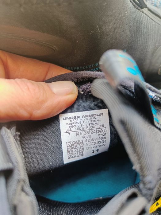 Under armour phantom hovr 2 storm кросівки гортекс