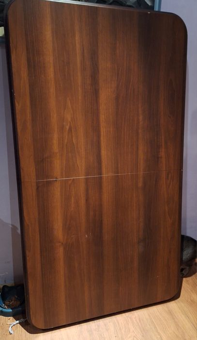 Stół rozkładany do salonu