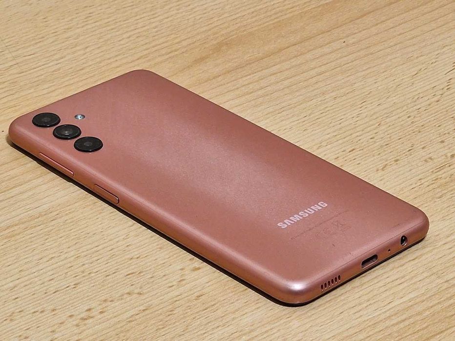 Смартфон Samsung Galaxy A04s 3/32GB Copper (SM-A047FZCUSEK) Оригінал