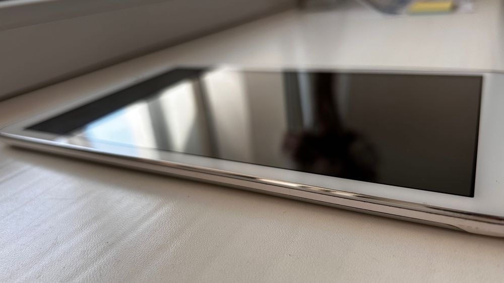 Планшет Huawei MediaPad T1-A21L / 16 ГБ / 10” / 3G