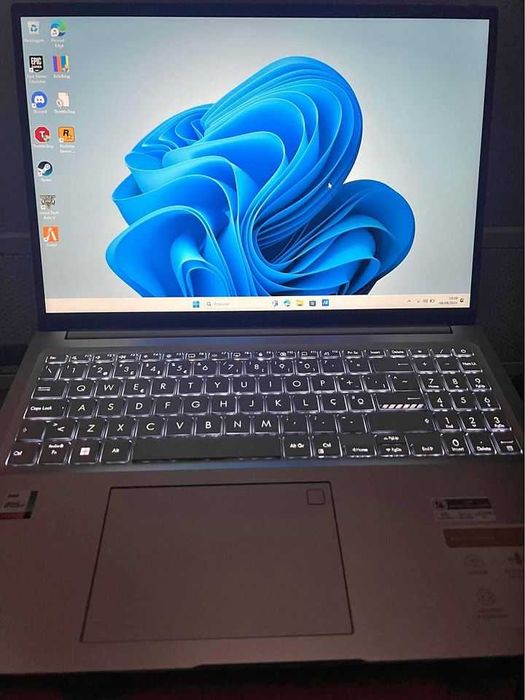 Asus Vivobook c/ turbo 3.50GHz