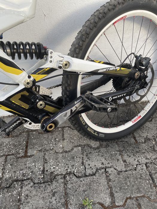 Scott gambler dh10 downhill