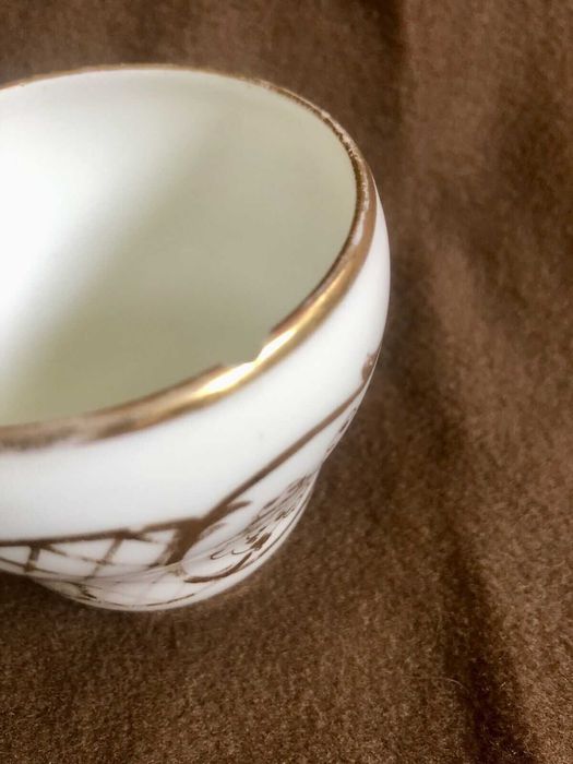 filiżanka złocona antyk cienka porcelana ubita nie sygnowana
