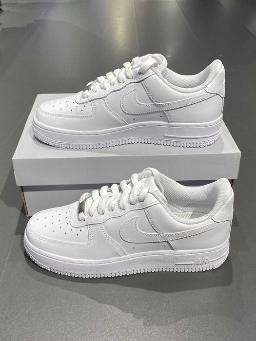 Nike_Air Force 1 R.42
