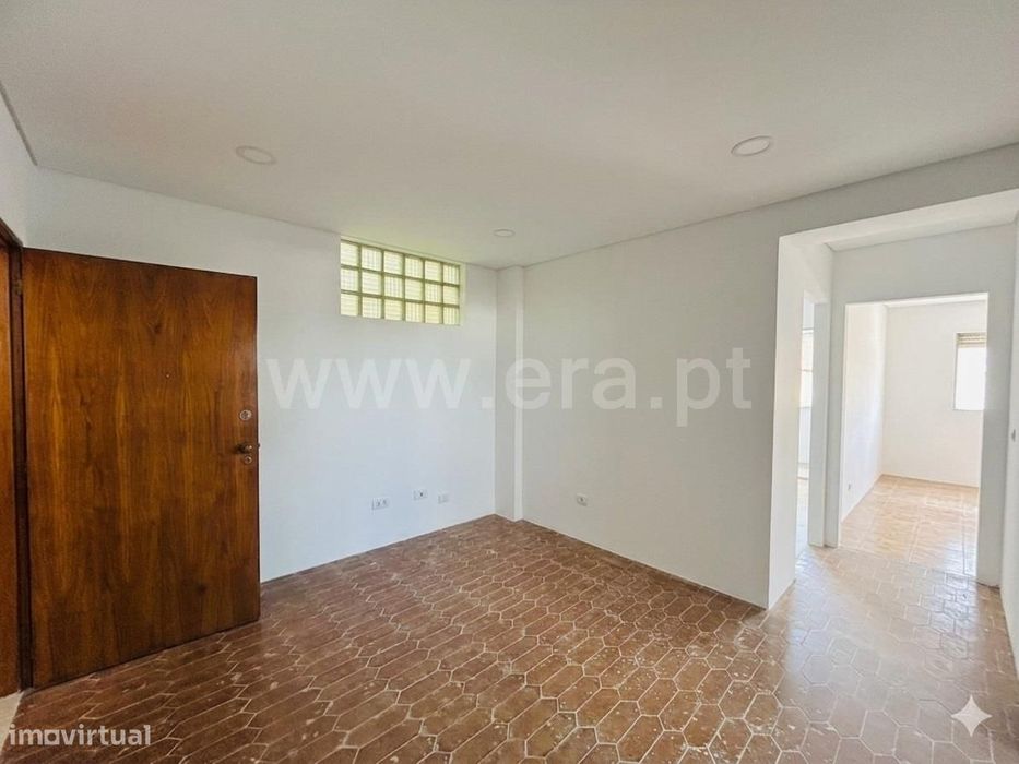 Apartamento T2 Paredes — Paredes, Porto