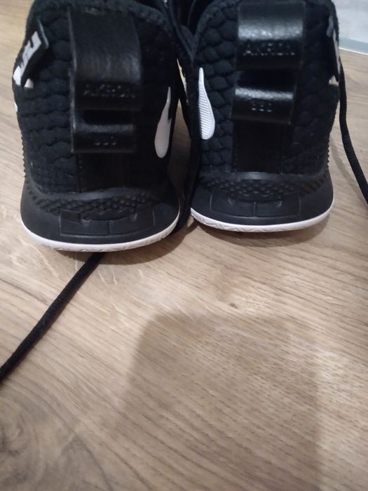 Buty NIKE rozmiar 41