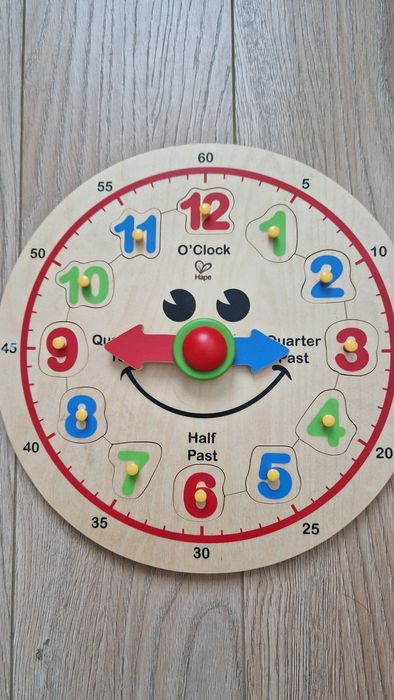 Дерев'яний годинник-пазл Hape