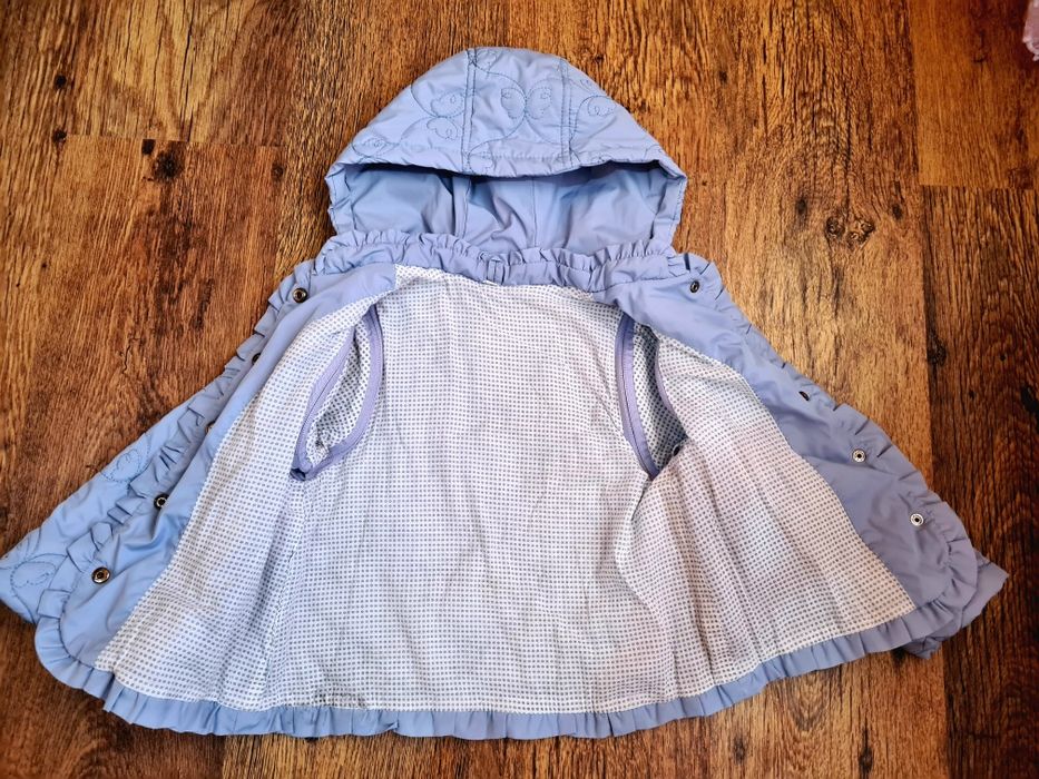 Куртка весняна для дівчинки 98