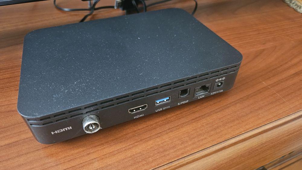 Canal+ box HY4001 android dekoder smart tv dvbt-2canal plus box