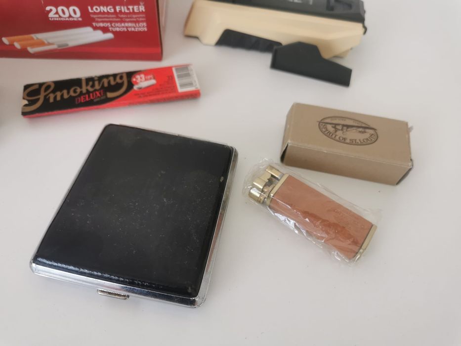 Máquinas de encher cigarros+ tubos+ isqueiro+murtalha + porta cigarros
