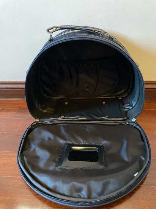 2 malotes de viagem/ necessaires