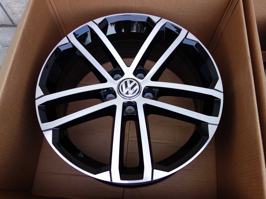 Felgi  VW GOLF VII VIII GTI GTD TOURAN T-ROC Passat  18'' Oryginalne