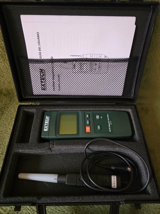 Extech Instruments MF100, ręczny miernik pola magnetycznego