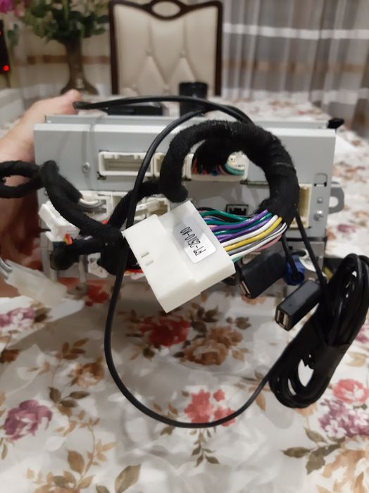 Продам магнитолу Toyota touch 2 navig от Toyota Highlander 2014-2016