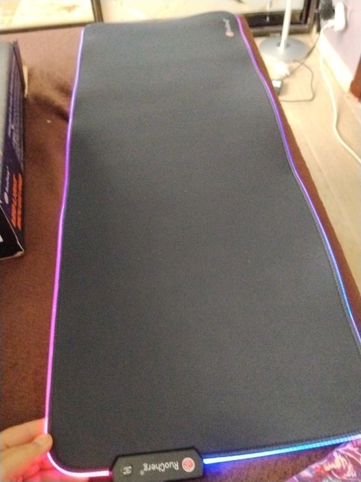Rgb коврик для комп'ютеру