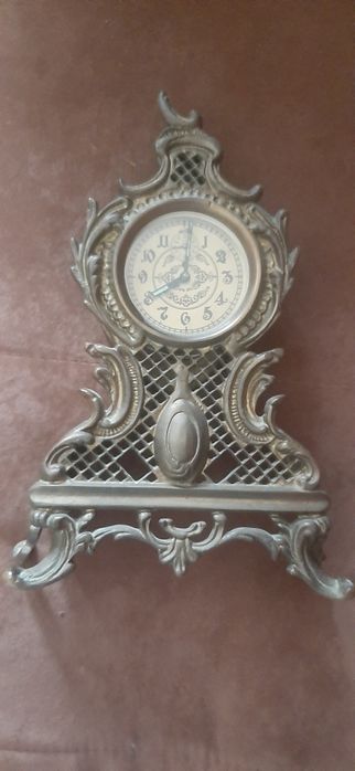 Mosiężny zegar kominkowy