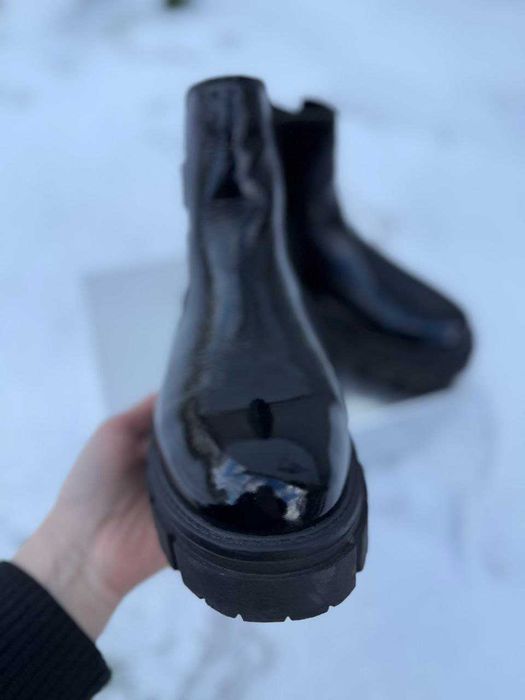 Челсі зима,лакована шкіра