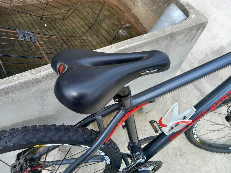 Vendo bicicleta semi-nova