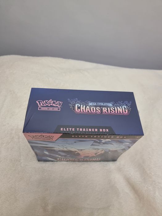 Pokémon Chaos Rising Elite Trainer Box