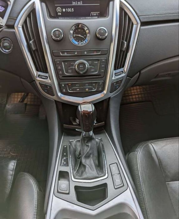 Cadillac SRX4 3.0 AWD 2011 рік