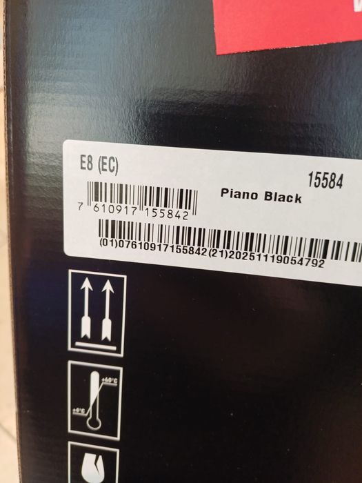 Ekspres do kawy Jura E8 nowy