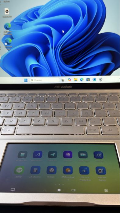 Portatil Asus VivoBook S14 c/screenpad