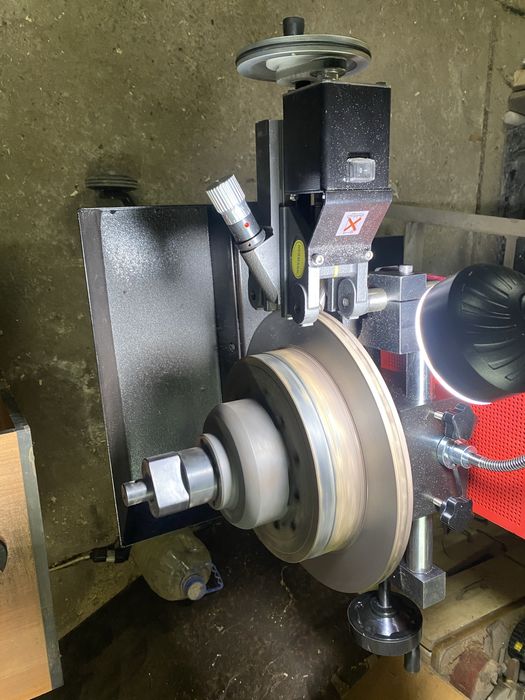 Проточка тормозних дисків