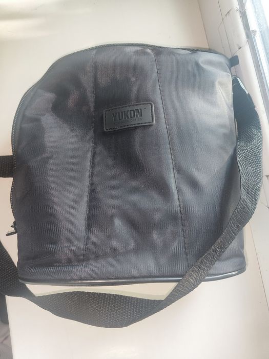 Бінокль YUKON 10x50 WA