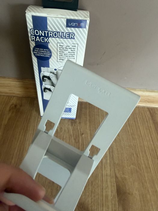 Uchwyt na pady/słuchawki PS5