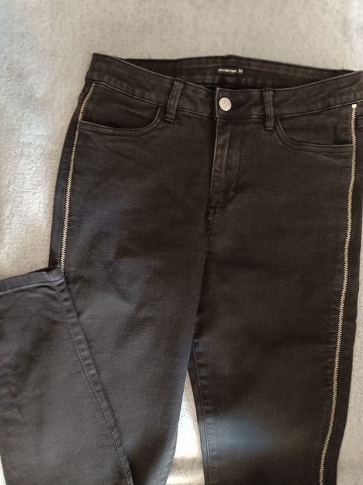Diverse jeansy, r. 36/38