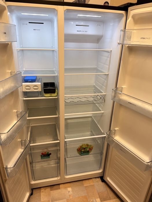 Холодильник SIDE-BY-SIDE