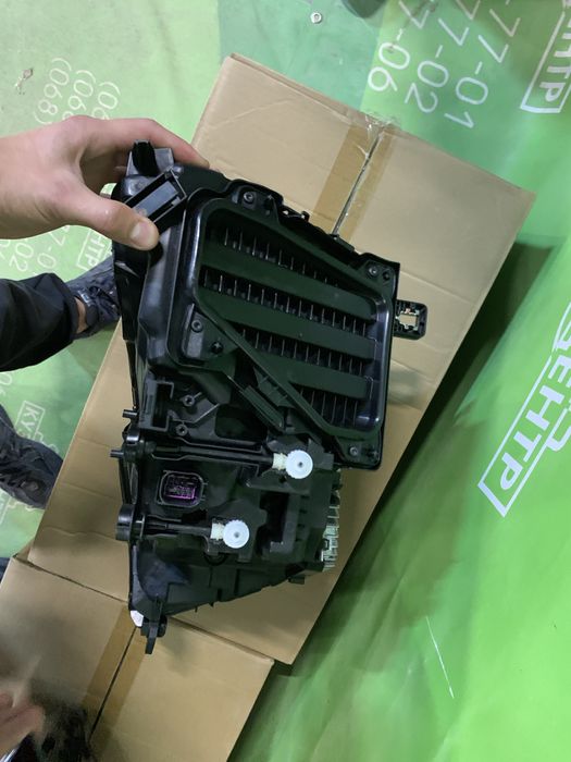 Фари Audi A6 C8 2018-2024 Full Led Matrix фара ліва права фарыа6 с8