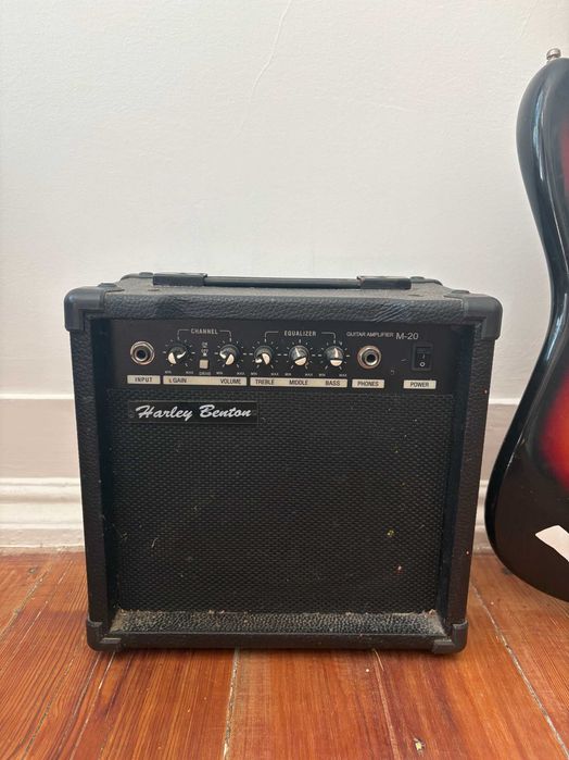 Hohner ST Special Stratocaster + Harley Benton Amp Bundle