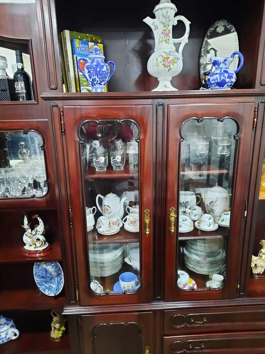 Móvel de sala com bar