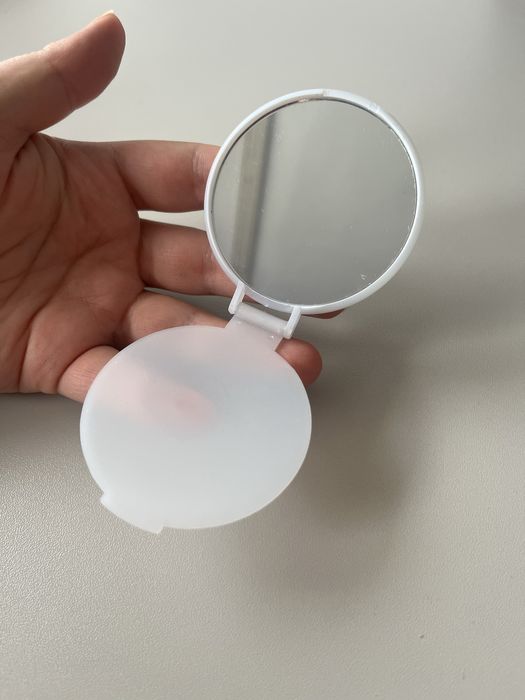 Lusterko do torebki składane