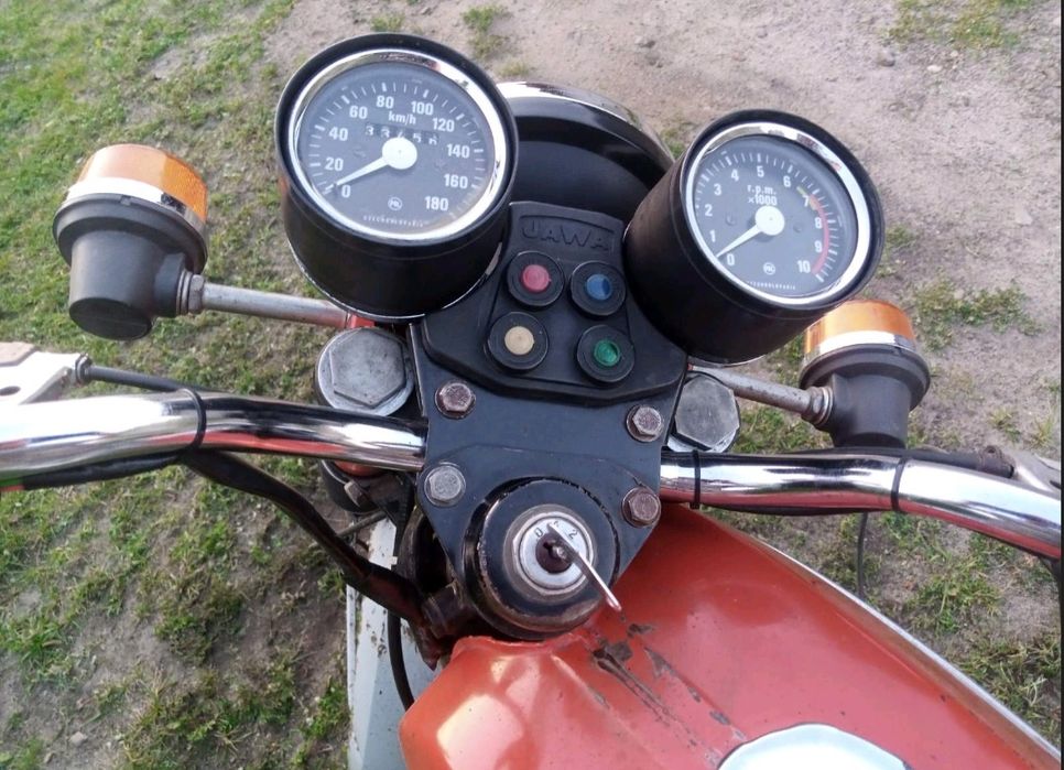 Продам  ява 634.