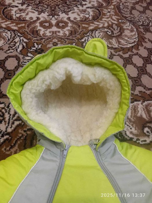 Продам дитячий зимовий комбінезон